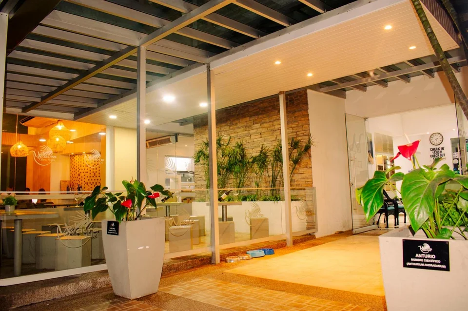 Waira Suites Hotel