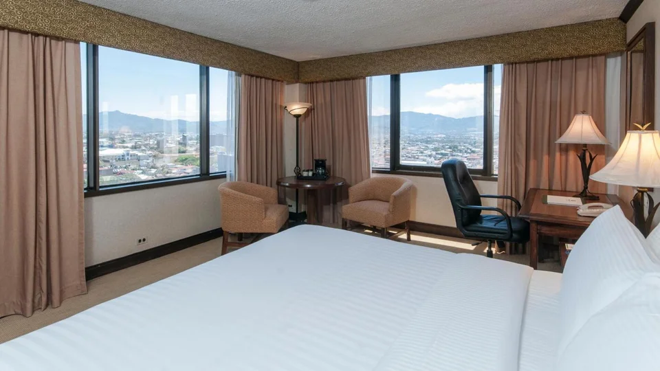 Delta Hotels by Marriott San Jose Aurola