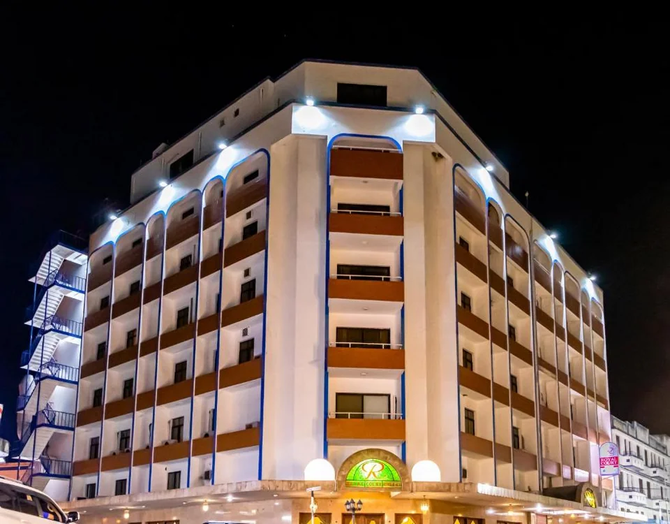 Royal Court Hotel otelinden bir fotoğraf