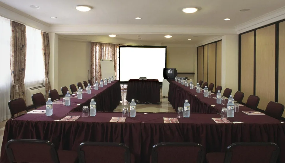 Royal Court Hotel