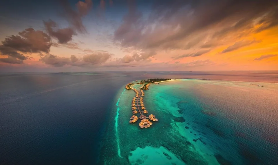 InterContinental Maldives Maamunagau Resort otelinden bir fotoğraf