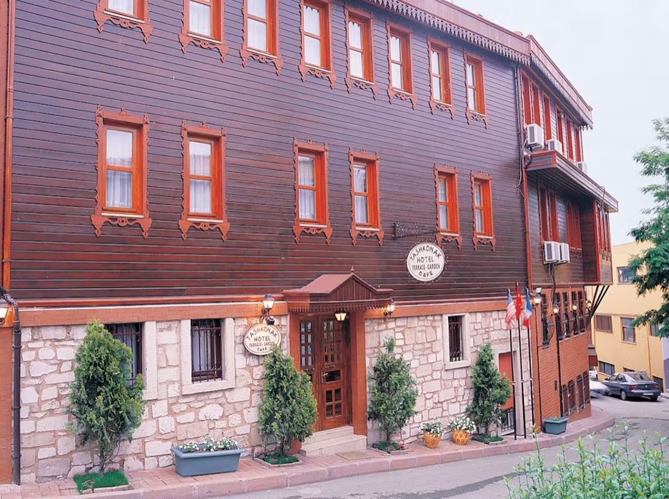 Tashkonak Hotel otelinden bir fotoğraf