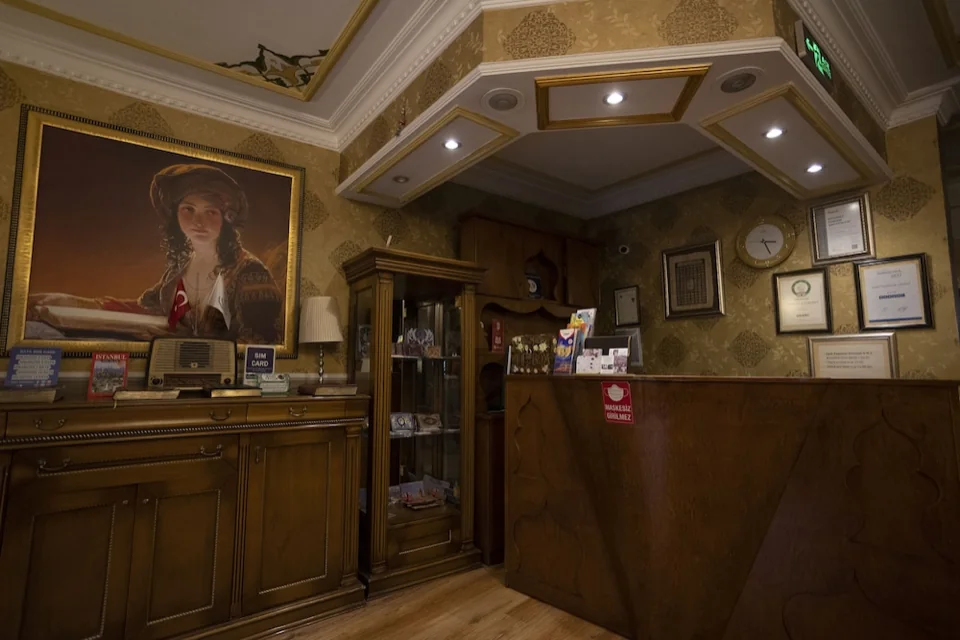 Tashkonak Hotel