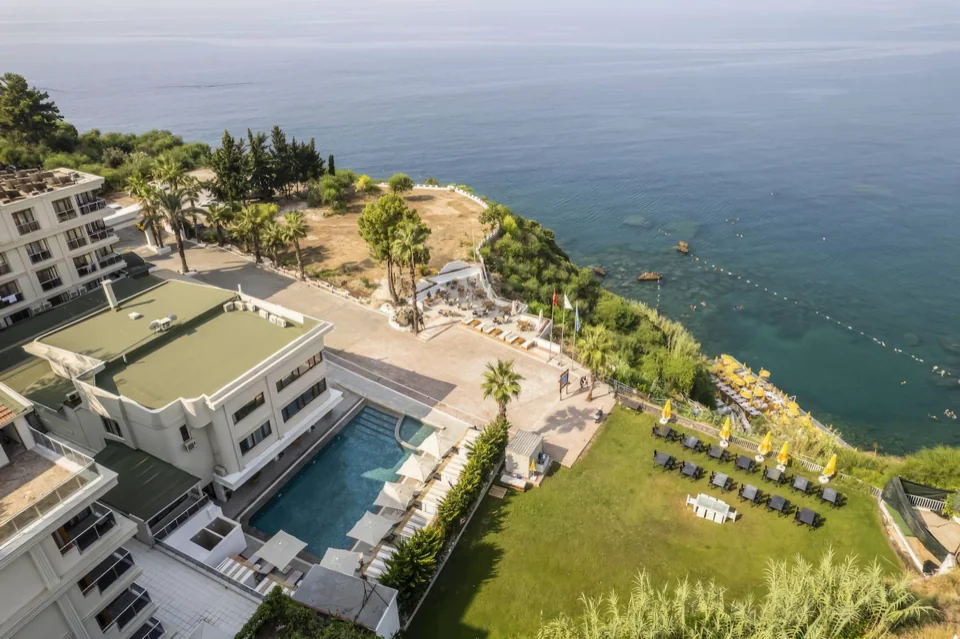 Qinn Hotels