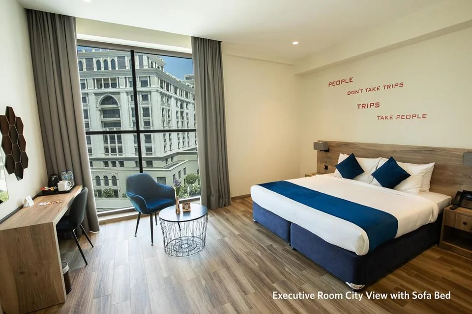 Grand Kingsgate Waterfront By Millennium Hotels