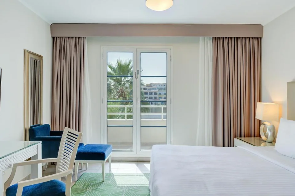 Millennium Lakeview Residences