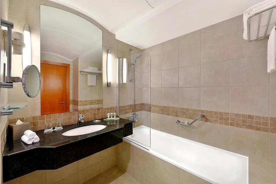 Millennium Lakeview Residences