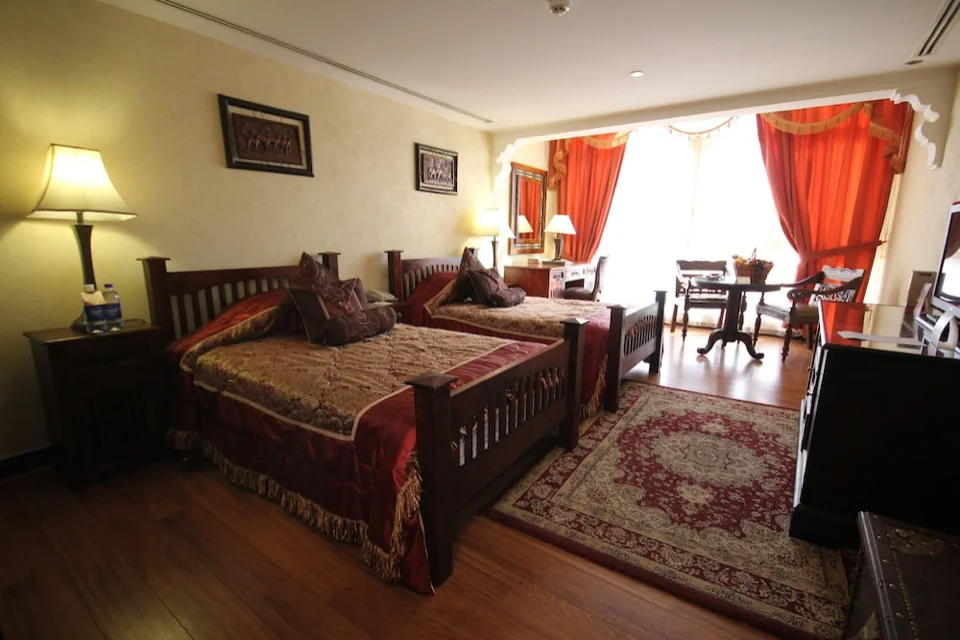 Arabian Courtyard Hotel & Spa