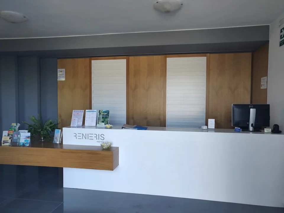 Renieris