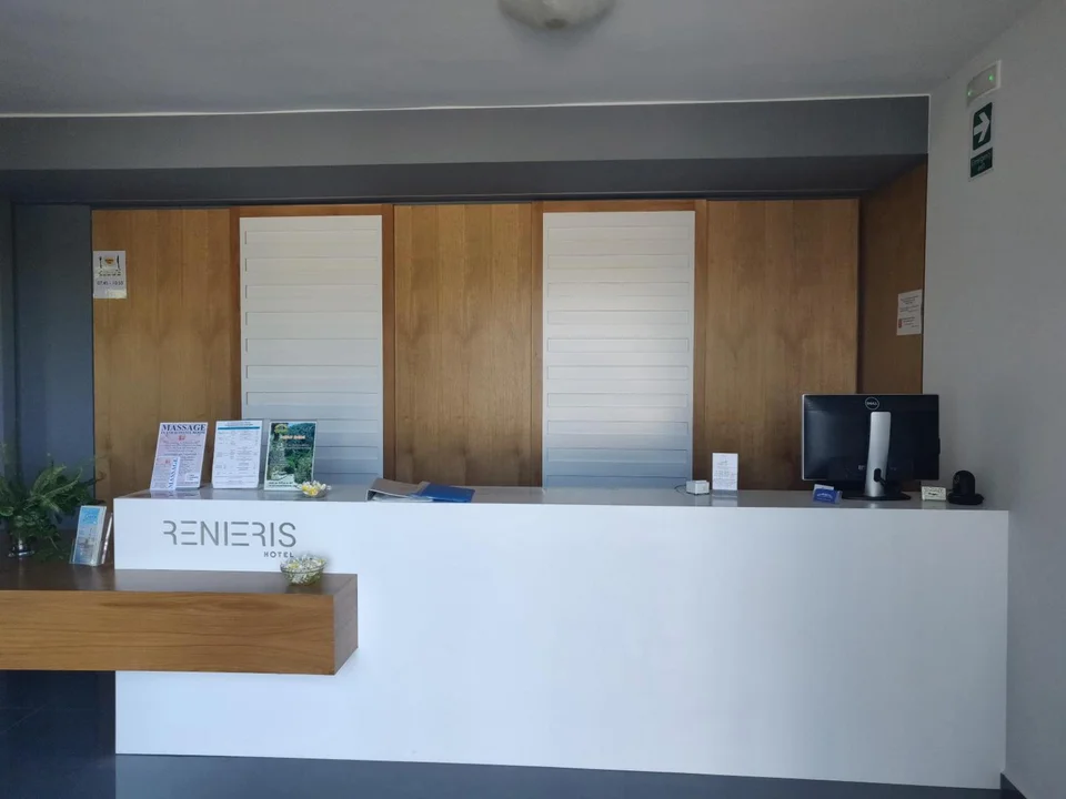 Renieris