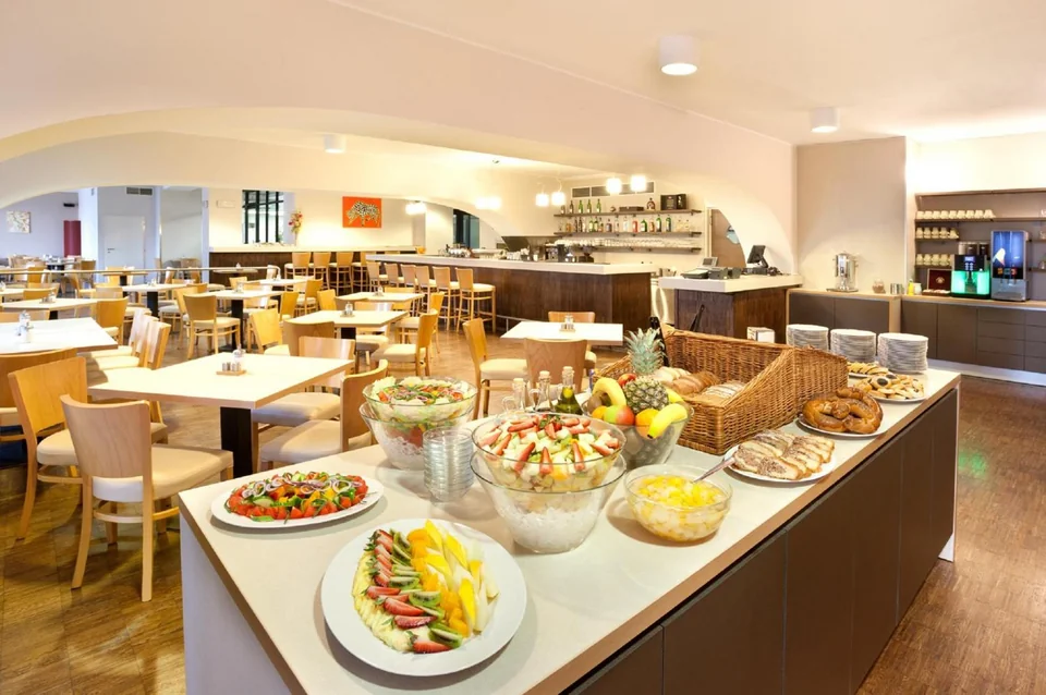 Akcent Hotel