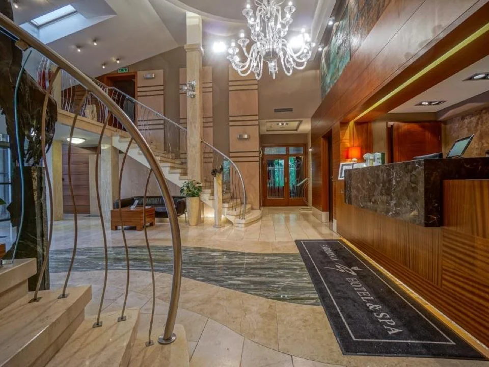 Farmona Hotel Business & SPA