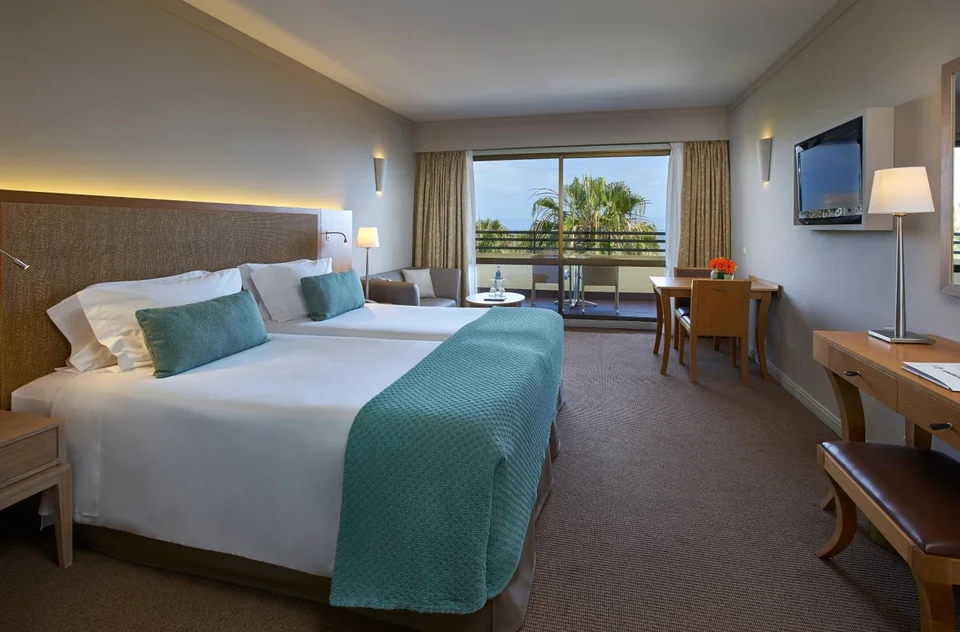 Suite Hotel Eden Mar