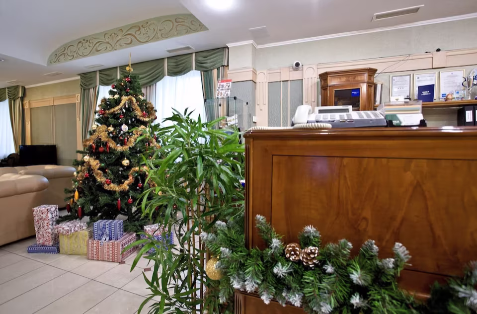 Cameo Hotel