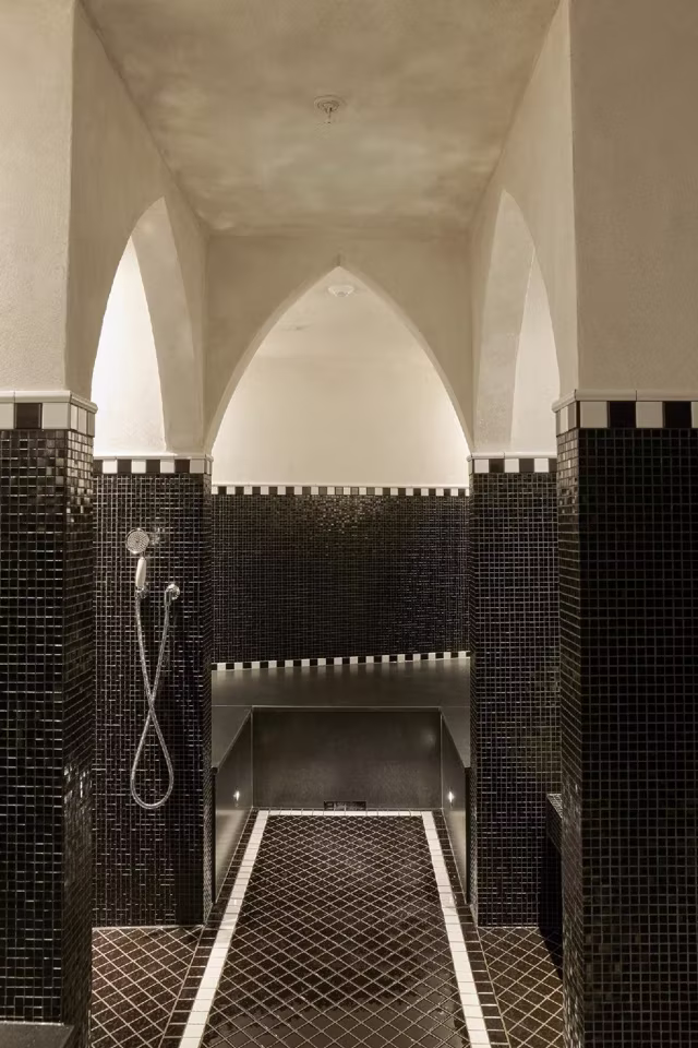 Nimb Hotel