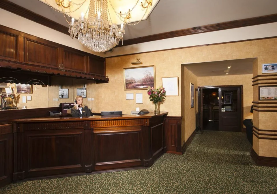 Eviston House Hotel
