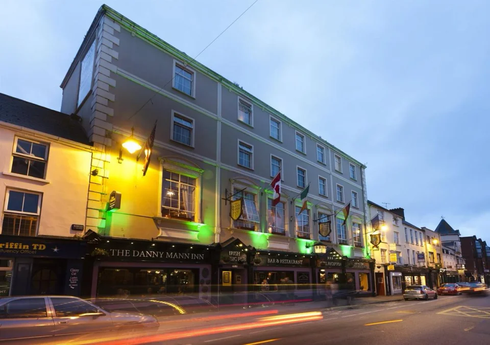Eviston House Hotel