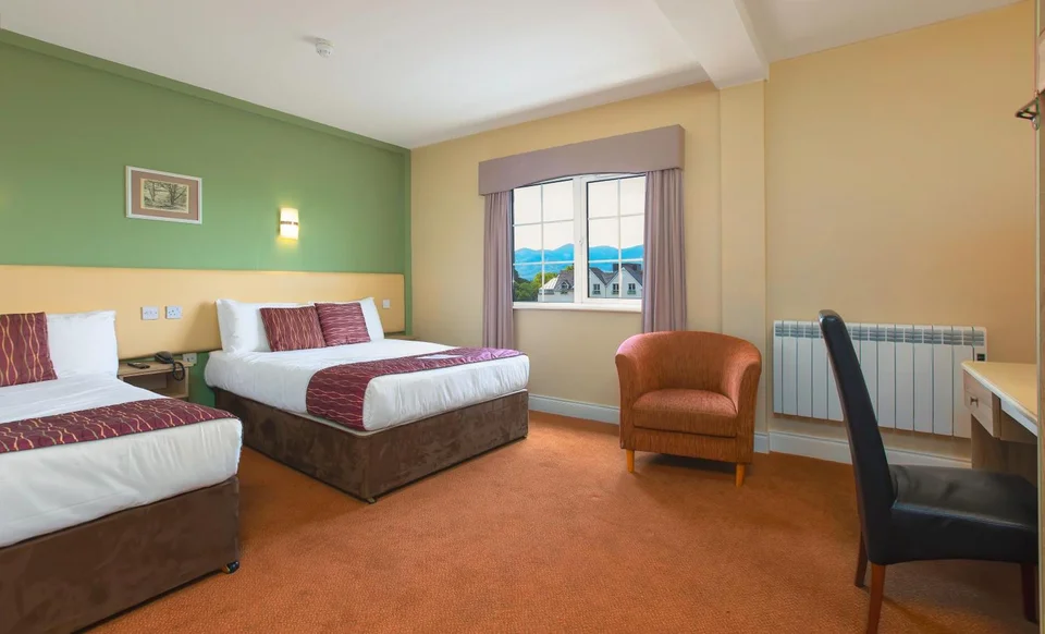 Eviston House Hotel