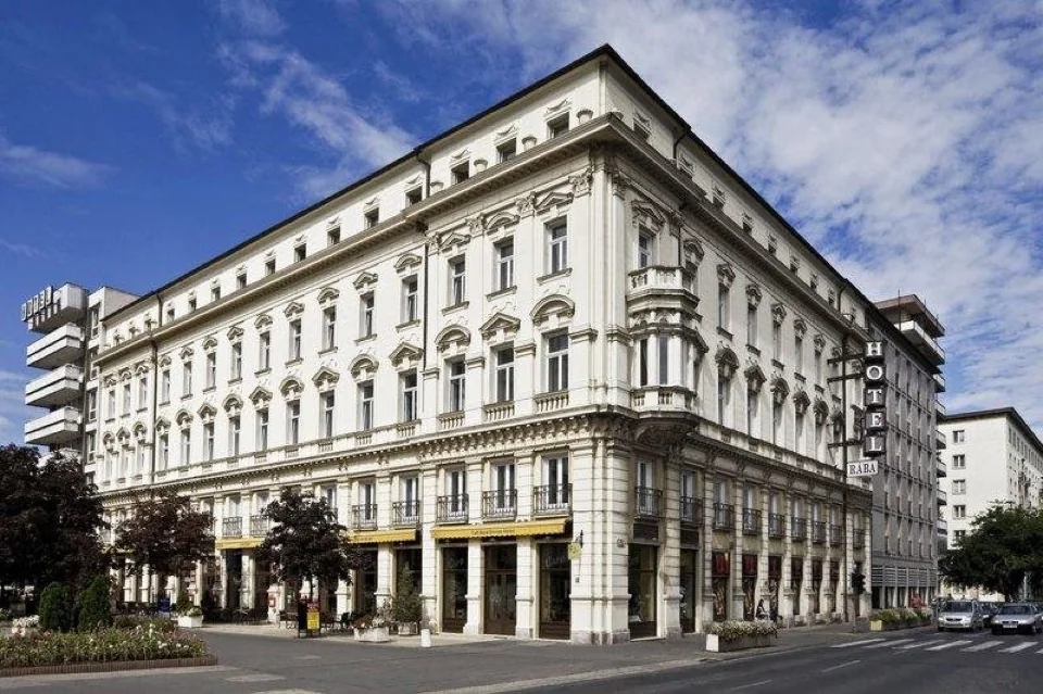 A photograph of Danubius Hotel Raba