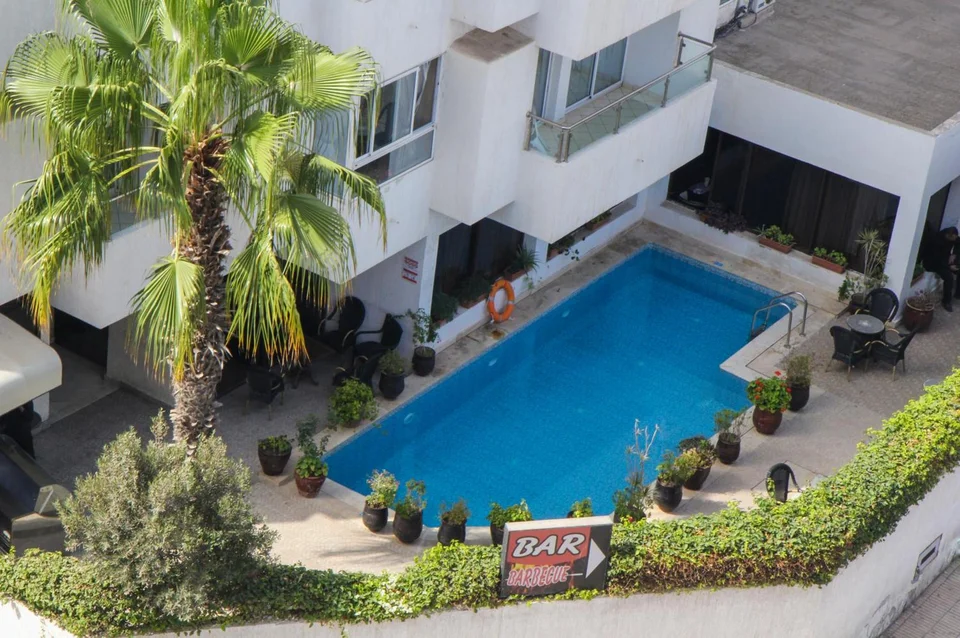 New Farah Hotel