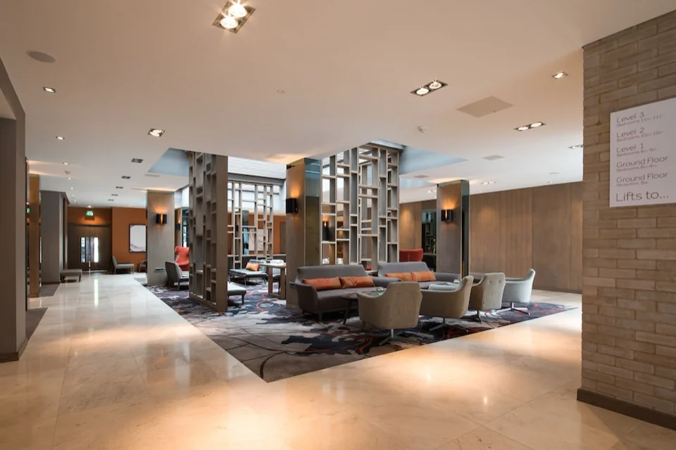 Clayton Hotel Chiswick