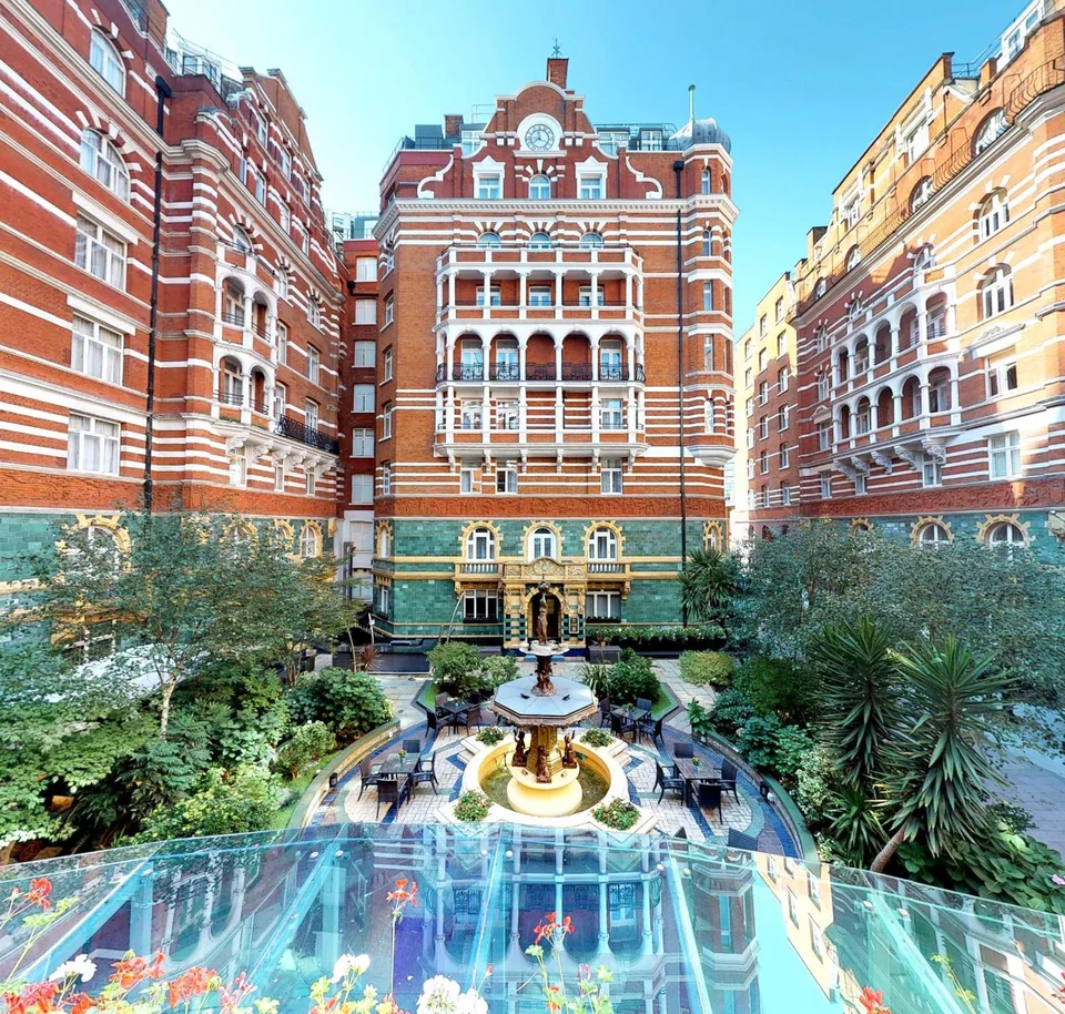Taj 51 Buckingham Gate Suites and Residences, London