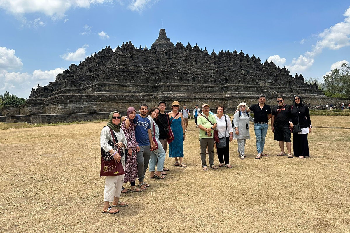 Indonesia Malaysia Bali Tour 12 Days - 2026
