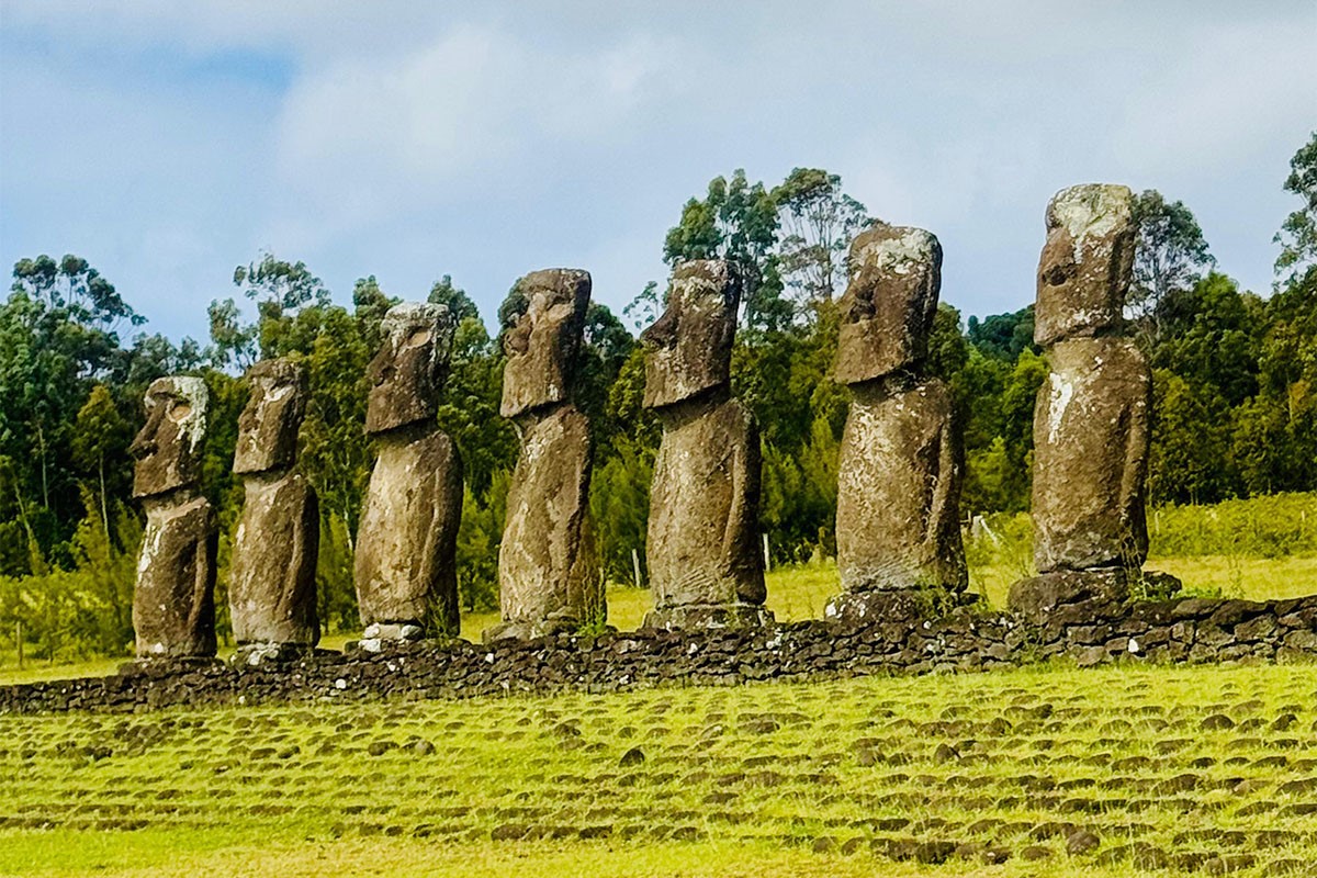 Grand Patagonia & Easter Island Tour - 16 Days - 2026