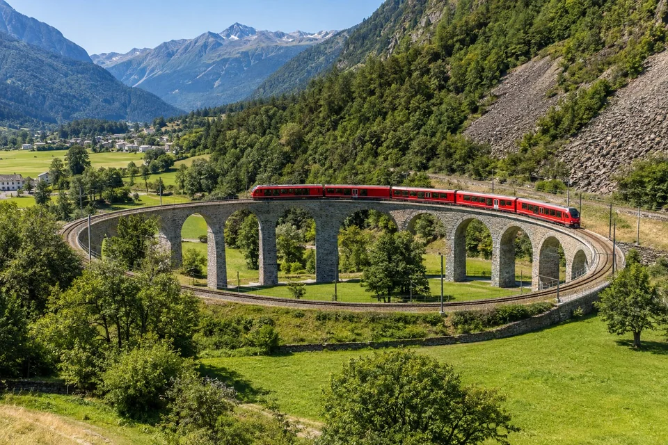 İtalya ve Fransız Rivierası ve Bernina Ekspresi